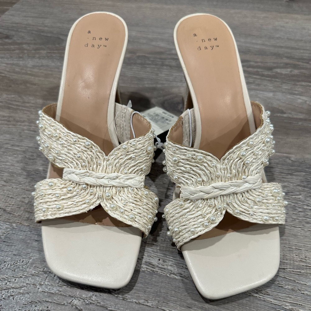 A New Day Women's Pearl Embellished Cream Mules